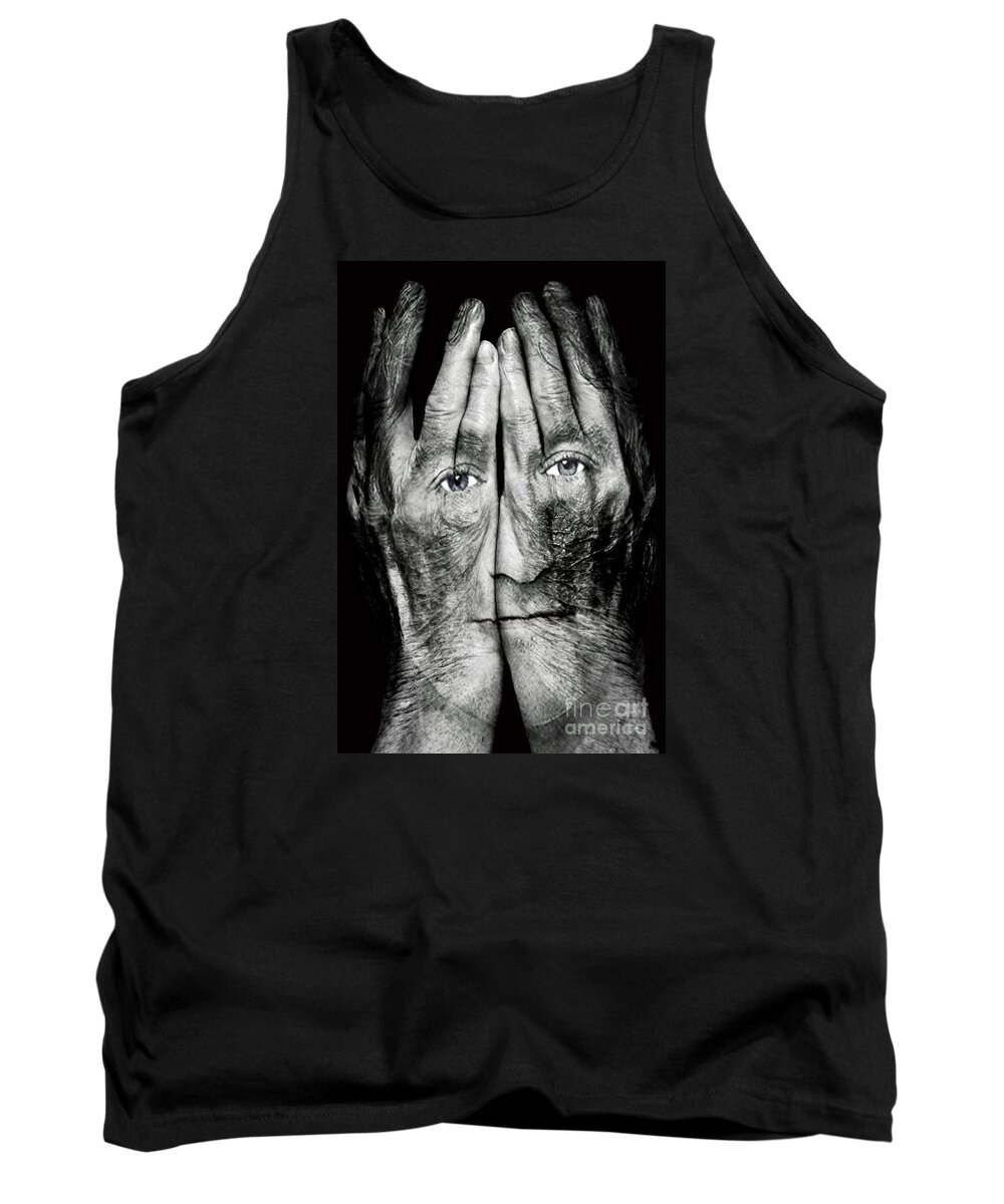 Robin Williams Tank Top featuring the photograph Cover Thy Faces by Gary Keesler