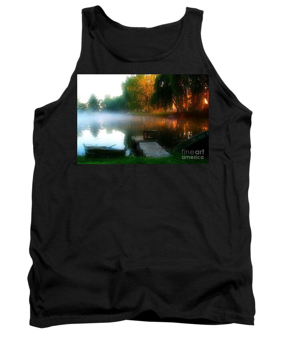 Water Tank Top featuring the photograph Leidy Lake campground by Douglas Stucky