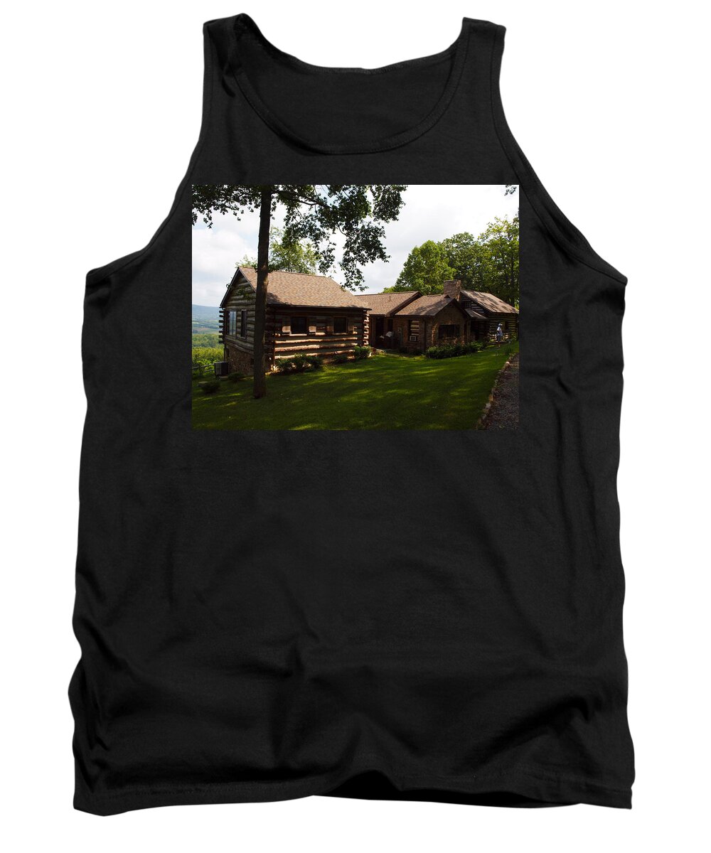 Cabins Tank Top featuring the photograph Quiet Cabin On A Hill by Robert Margetts