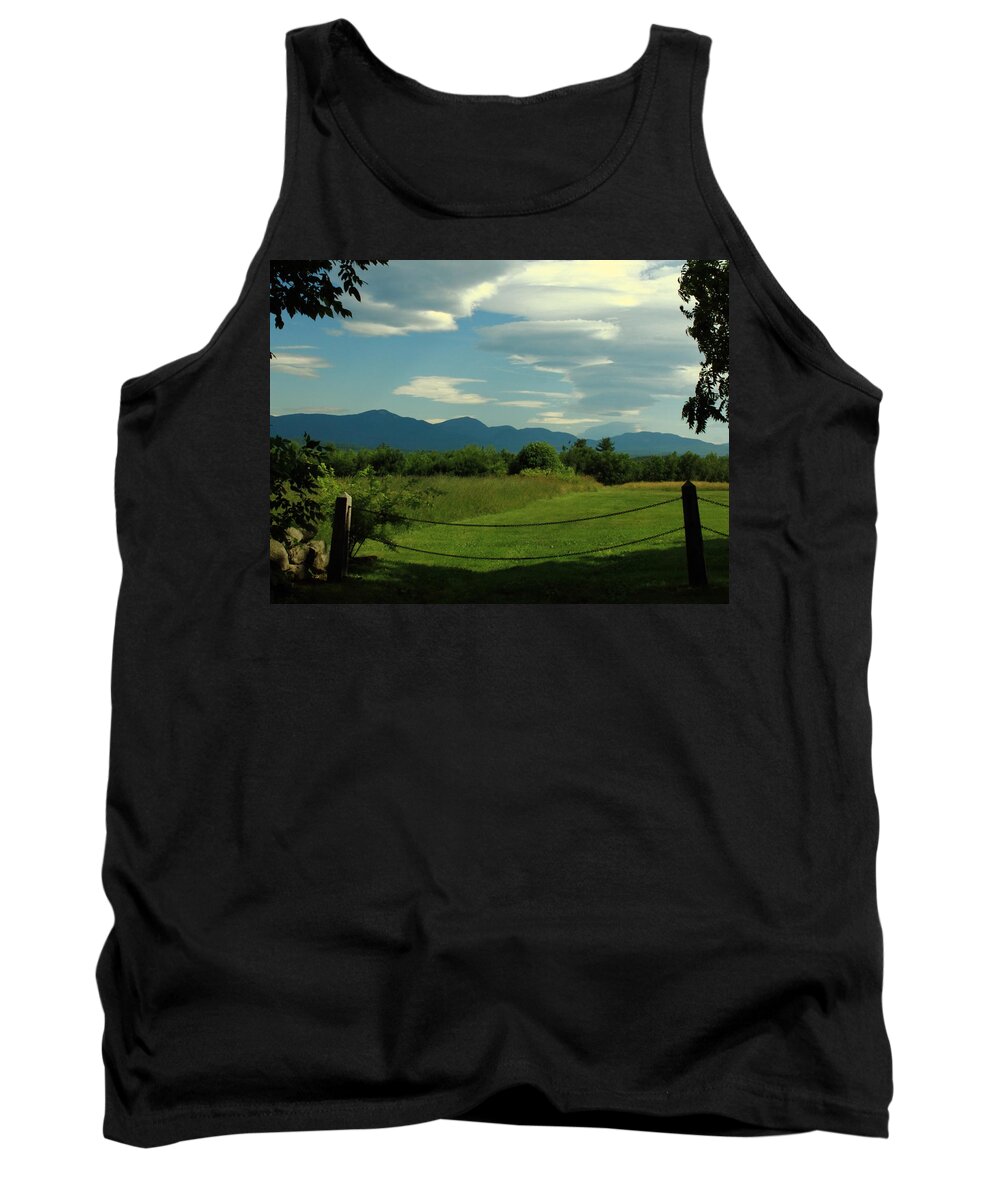 Mountain Tank Top featuring the photograph The Sandwich Range 2 by Jeff Heimlich