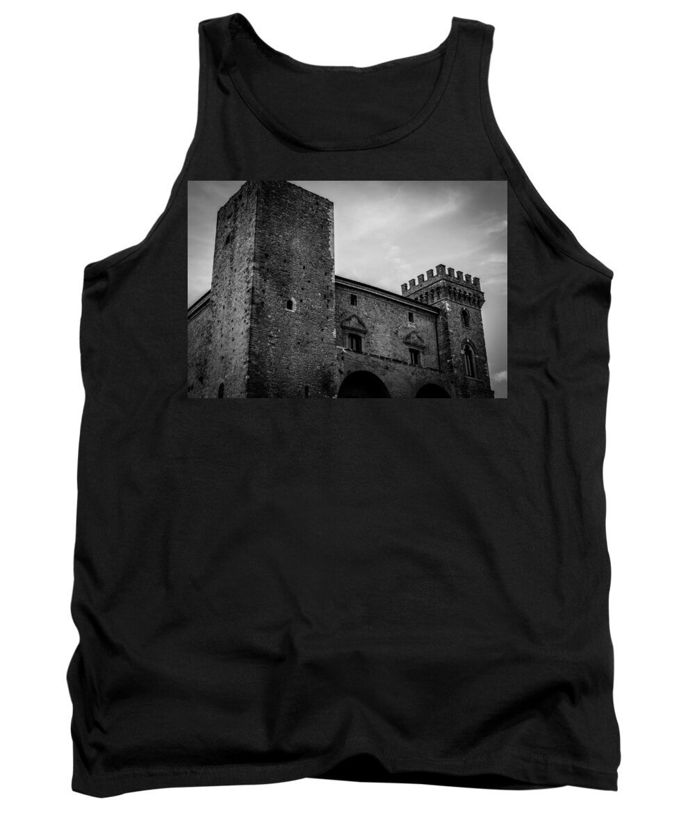 Abruzzo Tank Top featuring the photograph The Shattered Fortress by AM FineArtPrints