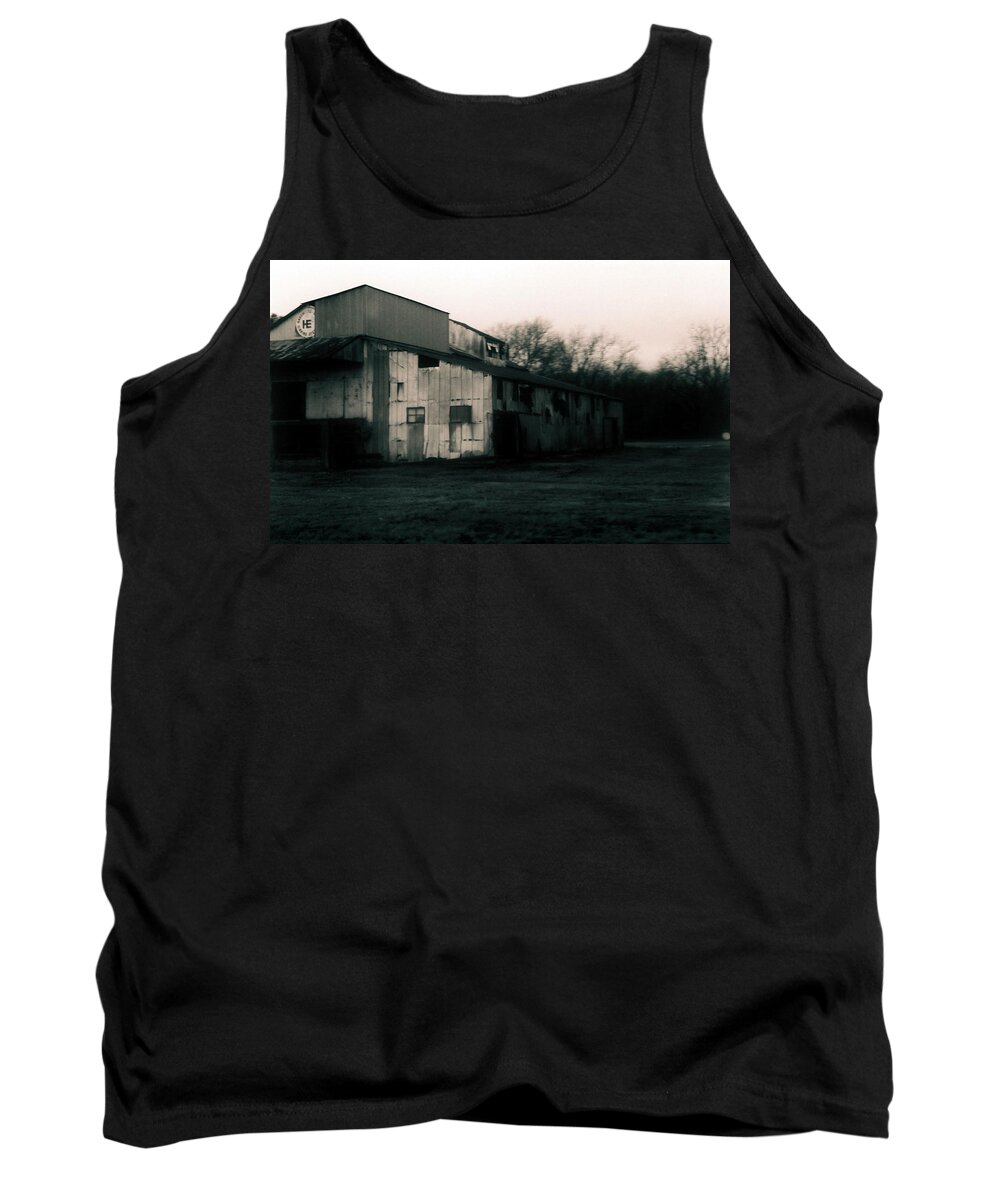 Louisiana Tank Top featuring the photograph He Ginning Systems by Doug Duffey