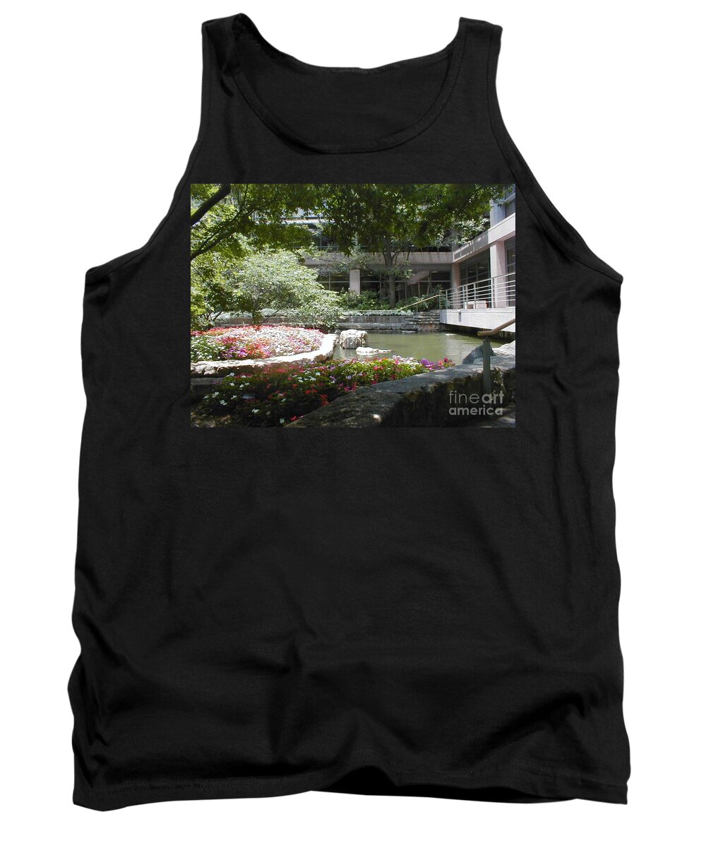 Courtyards Tank Top featuring the photograph Inner Courtyard by Vonda Lawson-Rosa