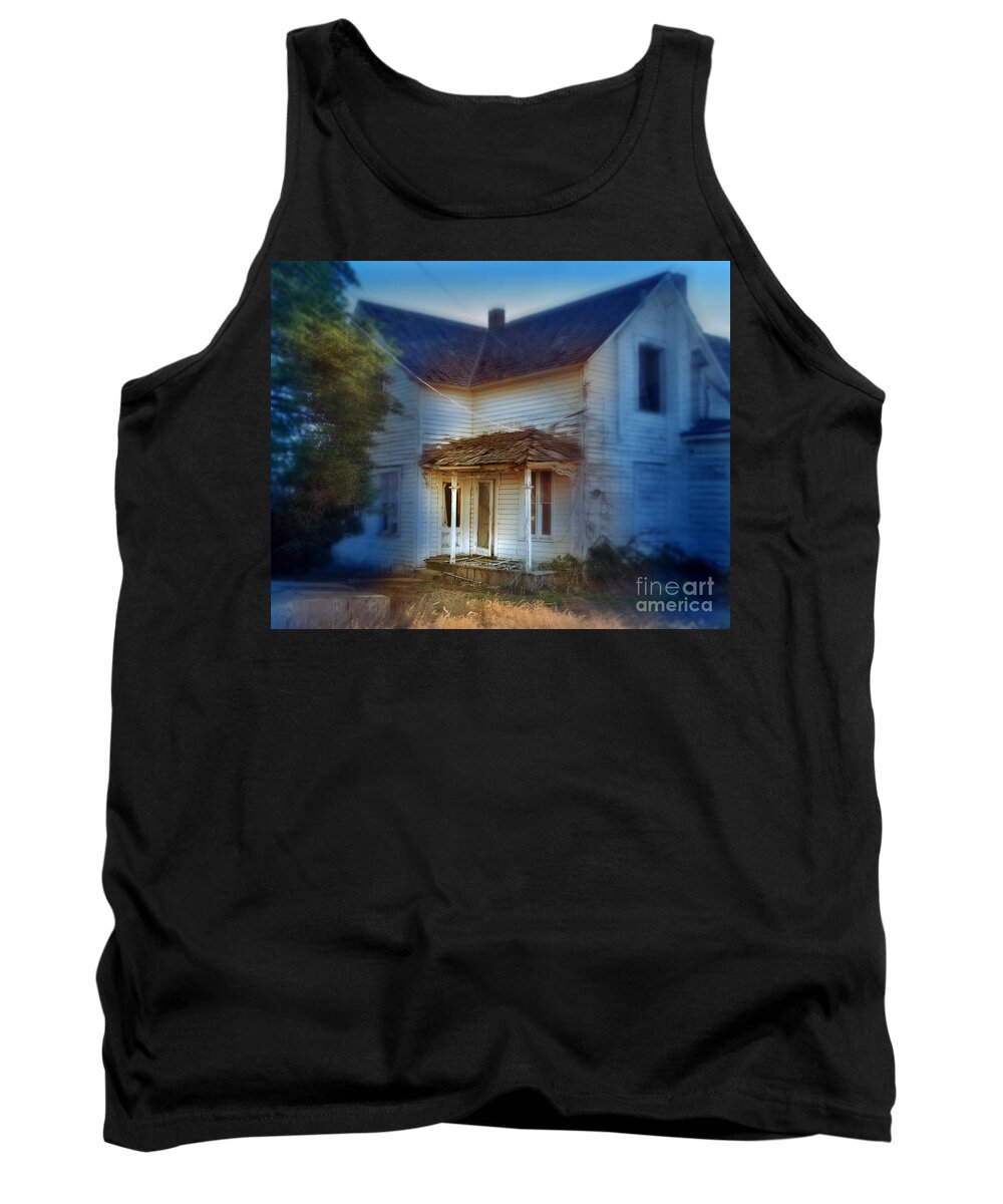 Spooky Old House Tank Top featuring the photograph Spooky Old House by Jill Battaglia