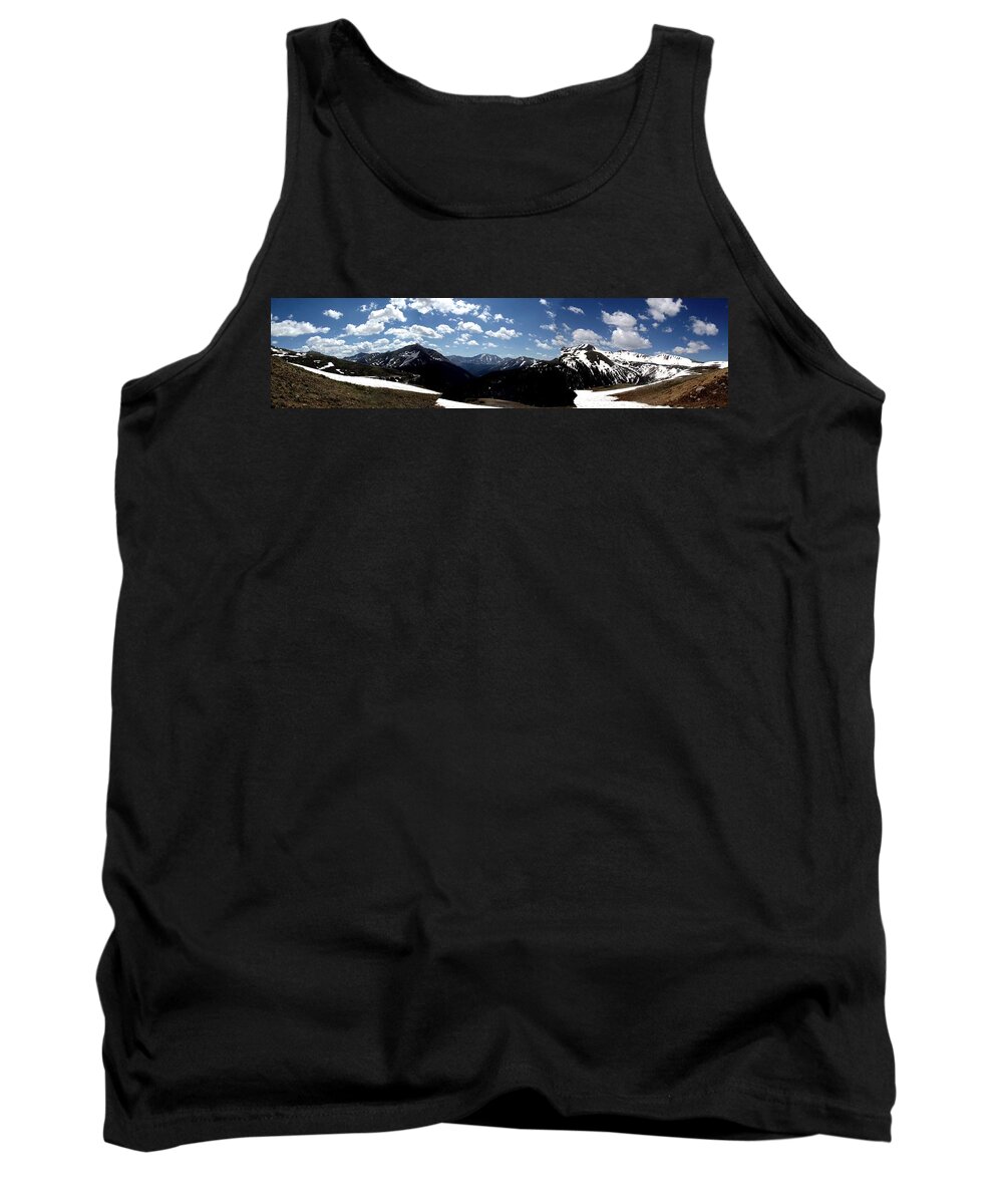 Divide Tank Top featuring the digital art The Continental Divide by Barkley Simpson