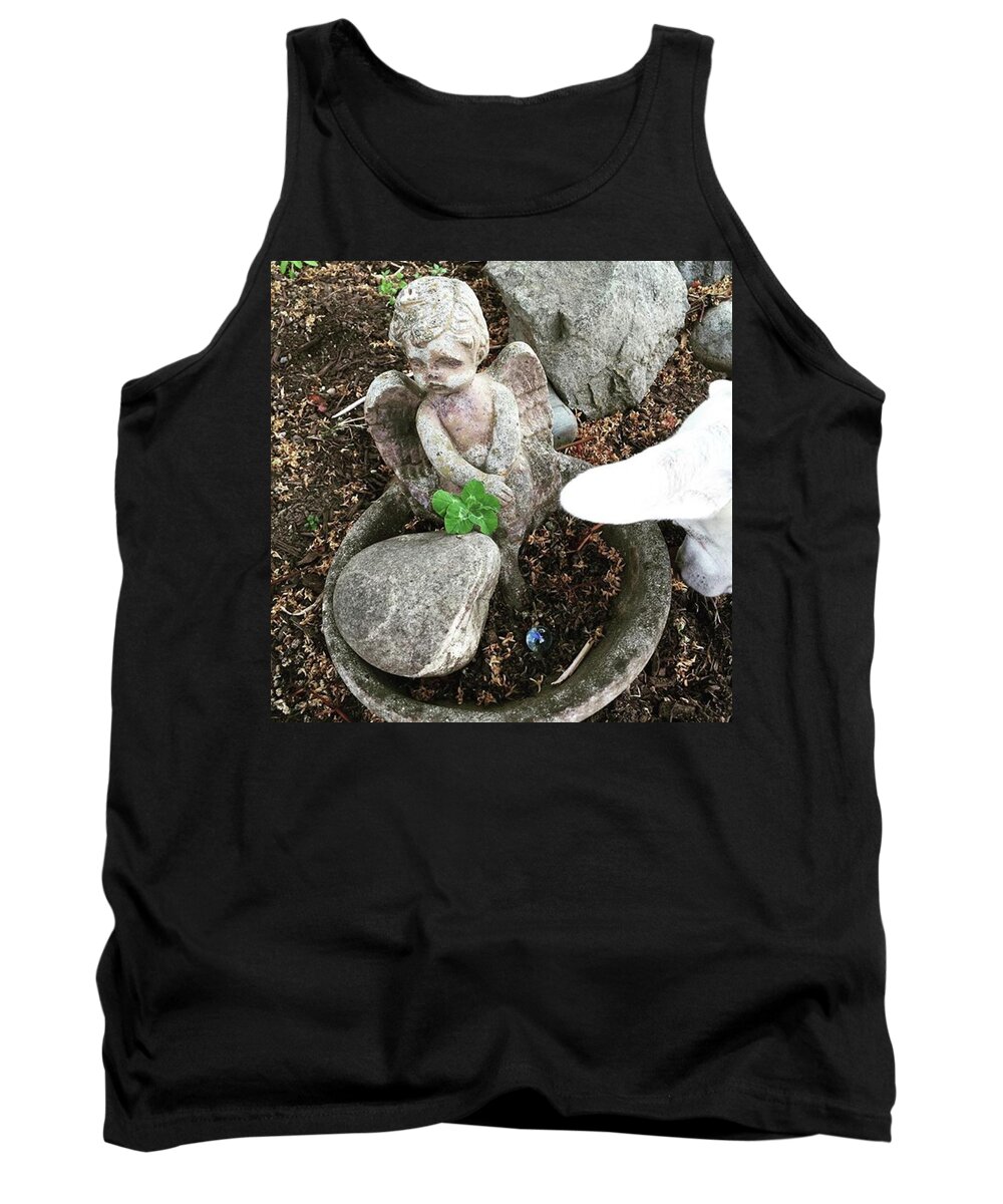 5leafclover Tank Top featuring the photograph Apple Agrees That Leaving This 5-leaf by Ginger Oppenheimer