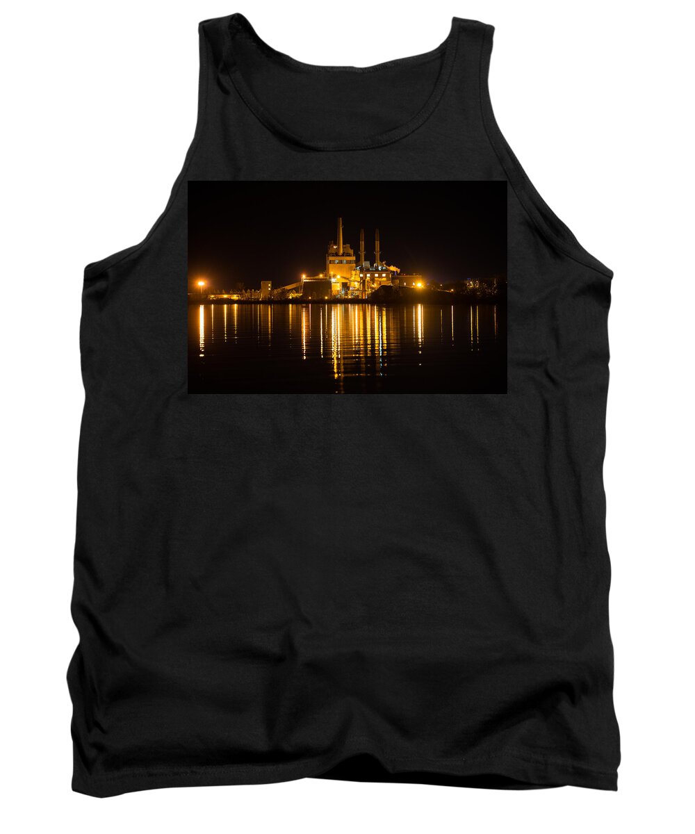 Power Plant Tank Top featuring the photograph Power Plant by Paul Freidlund