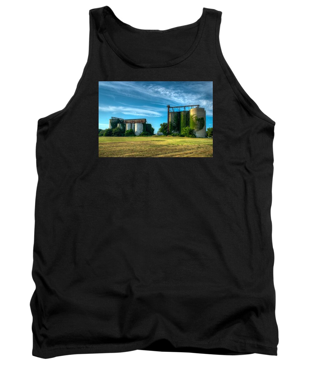 Storage Tank Top featuring the photograph Storage Silos in Tiptonville by Douglas Barnett