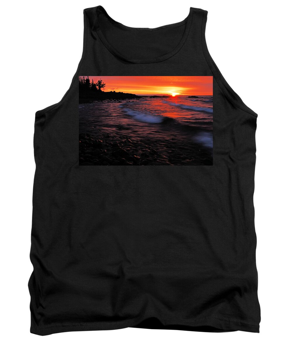 Split Rock Lighthouse State Park Tank Top featuring the photograph Superior Sunrise 2 by Larry Ricker