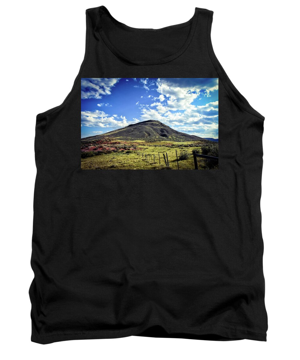 Table Mountain Tank Top featuring the photograph Table Mountain by Christopher Thomas