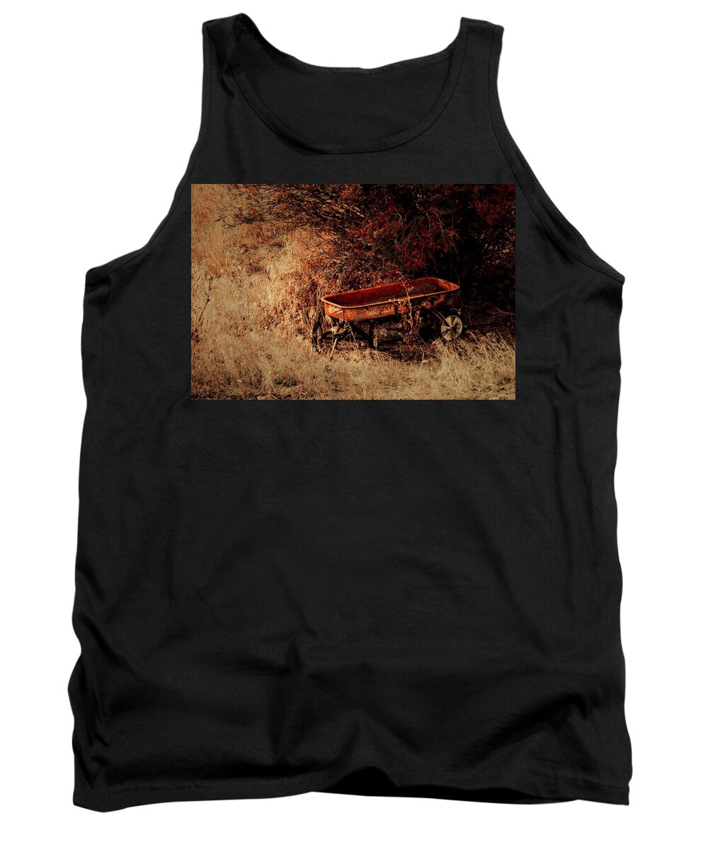 Wagon Tank Top featuring the photograph The Wagon by Troy Stapek