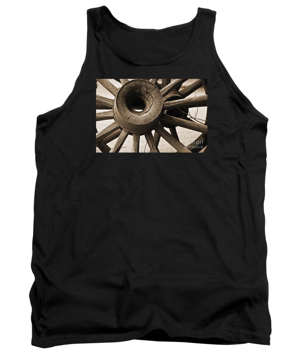 Old-west Tank Top featuring the photograph Wagon Wheel Hub by Kirt Tisdale