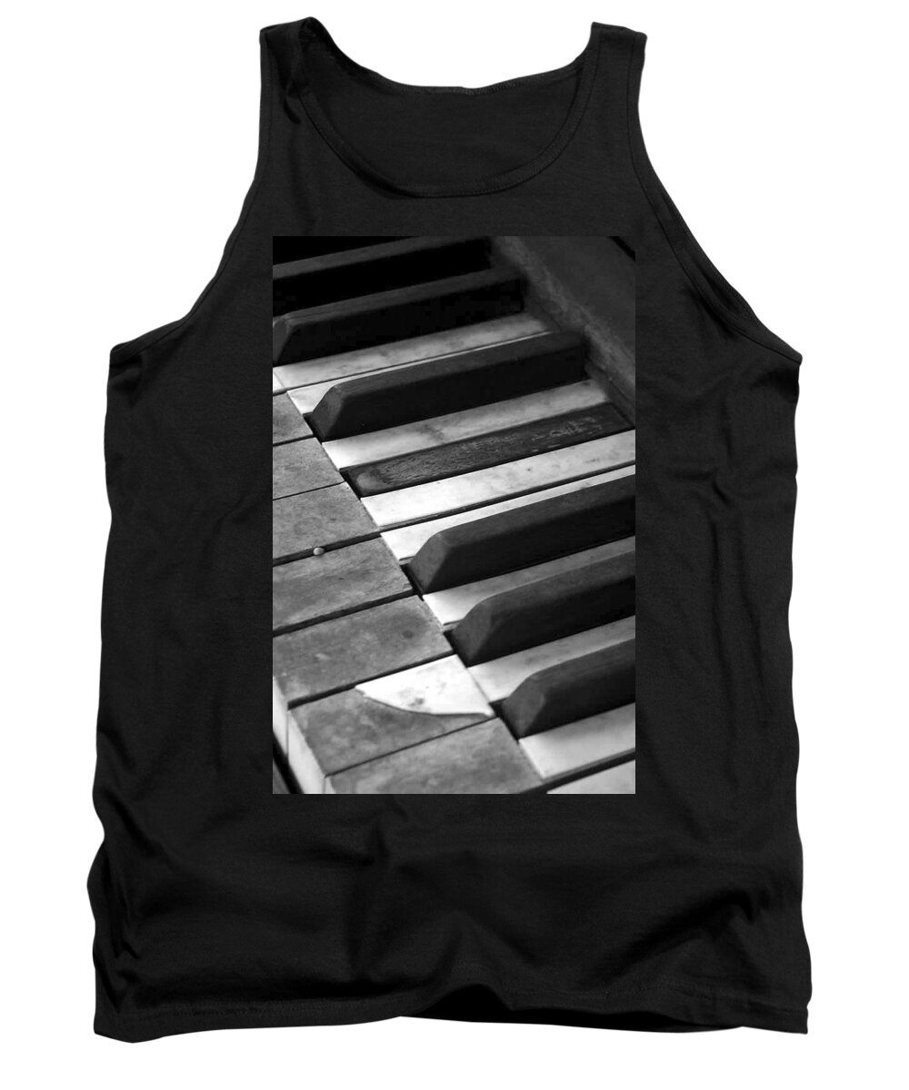 Piano Tank Top featuring the photograph Weathered Music by Adam Vance