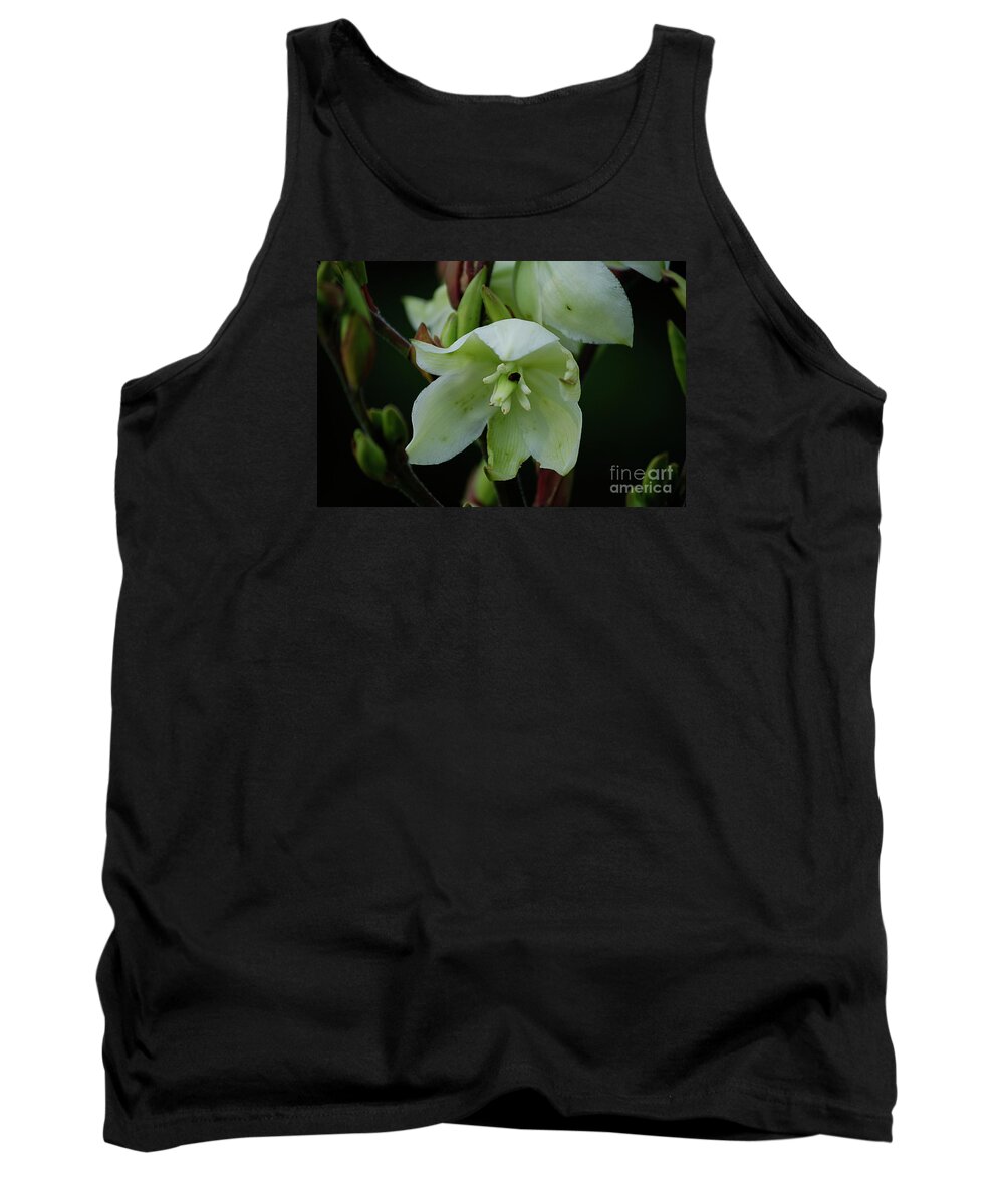 White Flowers Tank Top featuring the photograph Yucca by Randy Bodkins