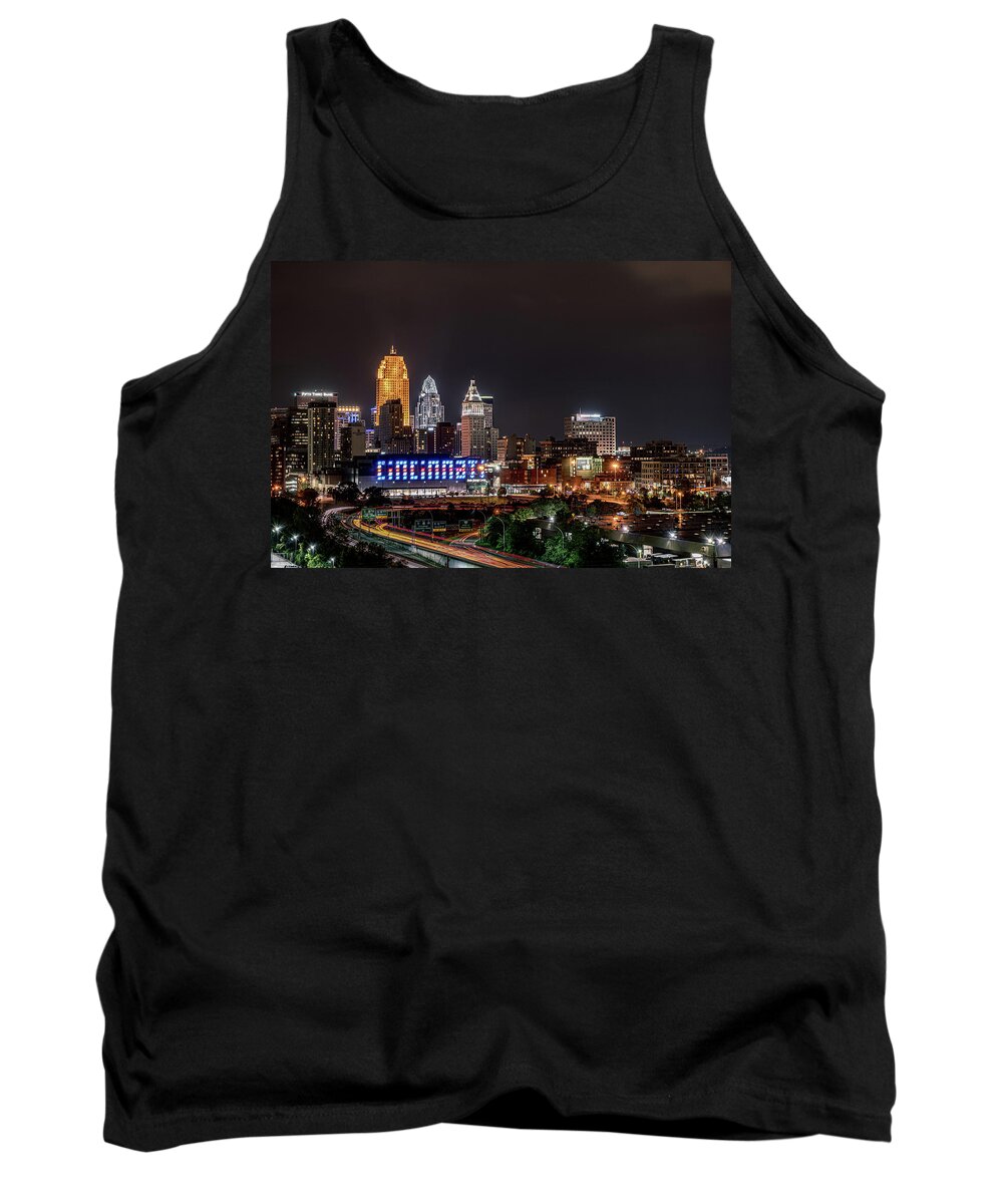 Town Tank Top featuring the photograph Cincinnati Ohio Skyline in 2017 by Dave Morgan