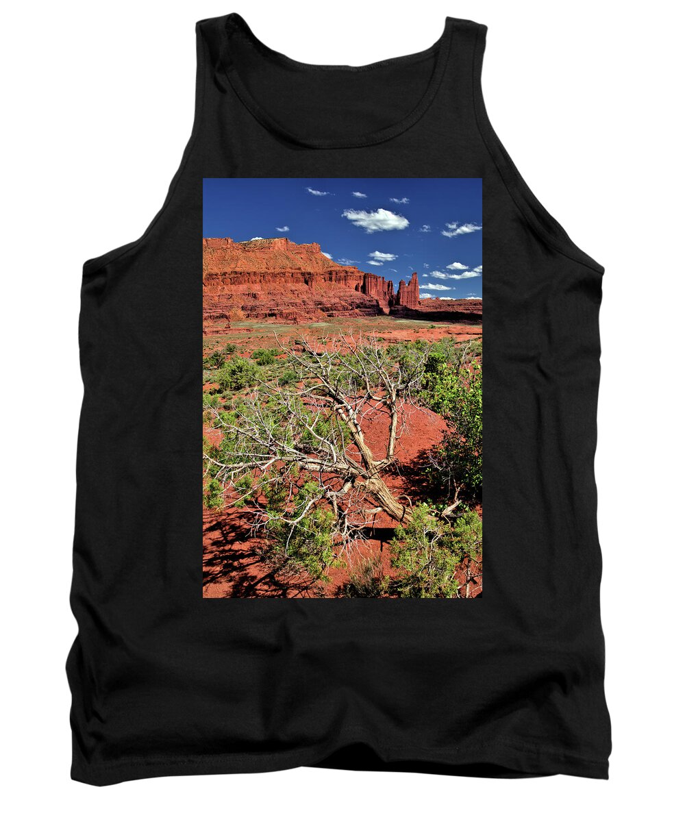 Utah Tank Top featuring the photograph Fishers Towers by Bob Falcone