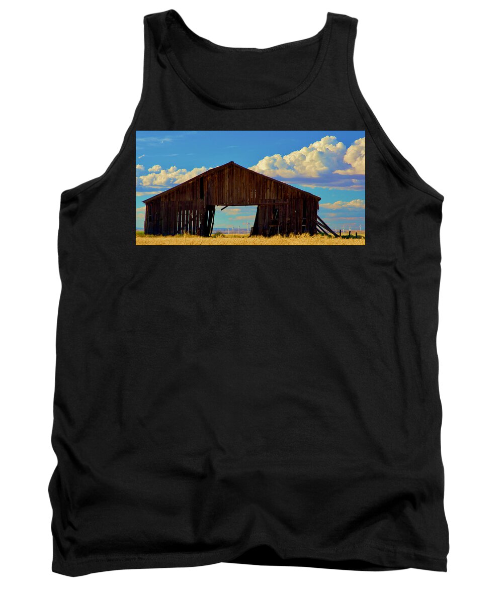 Barn Tank Top featuring the photograph Yesterday and Today by Todd Kreuter