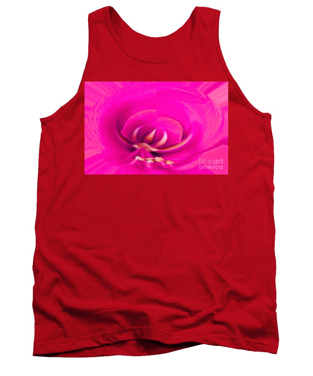 Dreamy Tank Top featuring the photograph Amaryliss close-up by Les Palenik