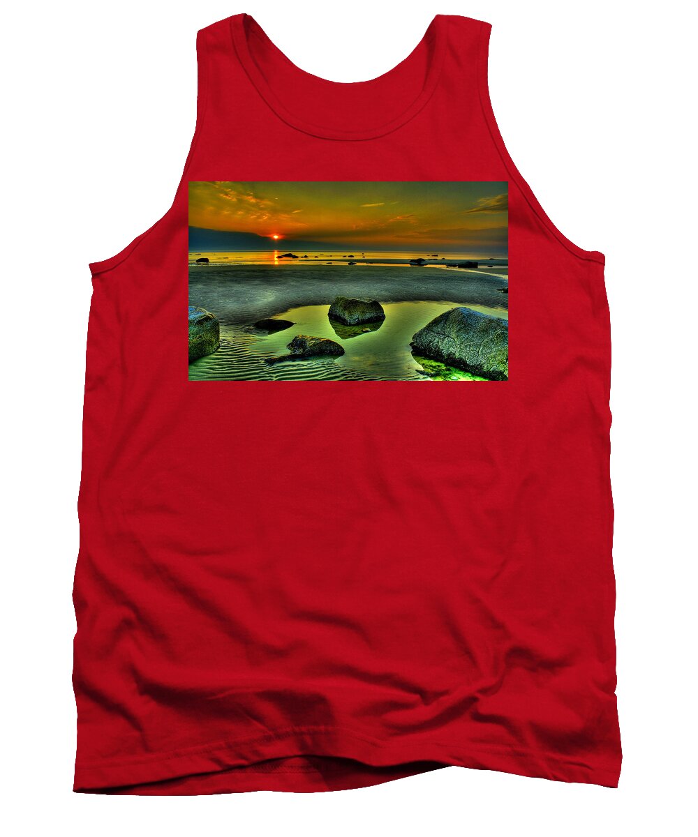 Hdr Tank Top featuring the digital art HDR #6 by Maye Loeser