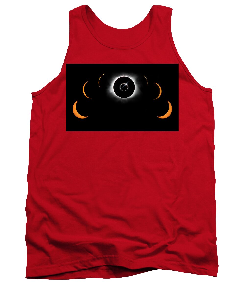 Total Eclipse Tank Top featuring the photograph Solar Catch Light by Art Cole