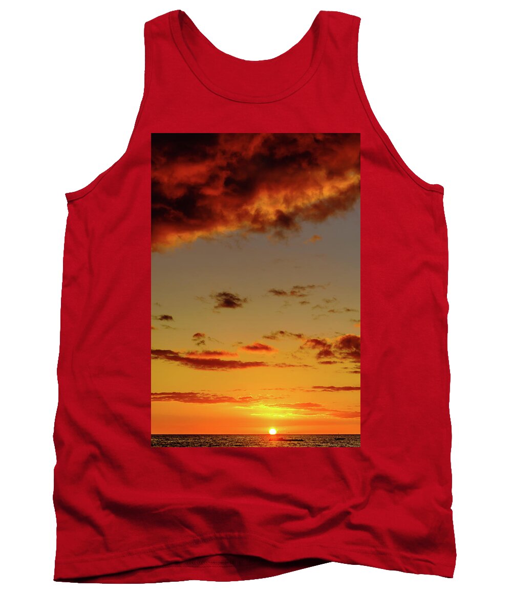 Hawaii Tank Top featuring the photograph As the Sun Touches by John Bauer