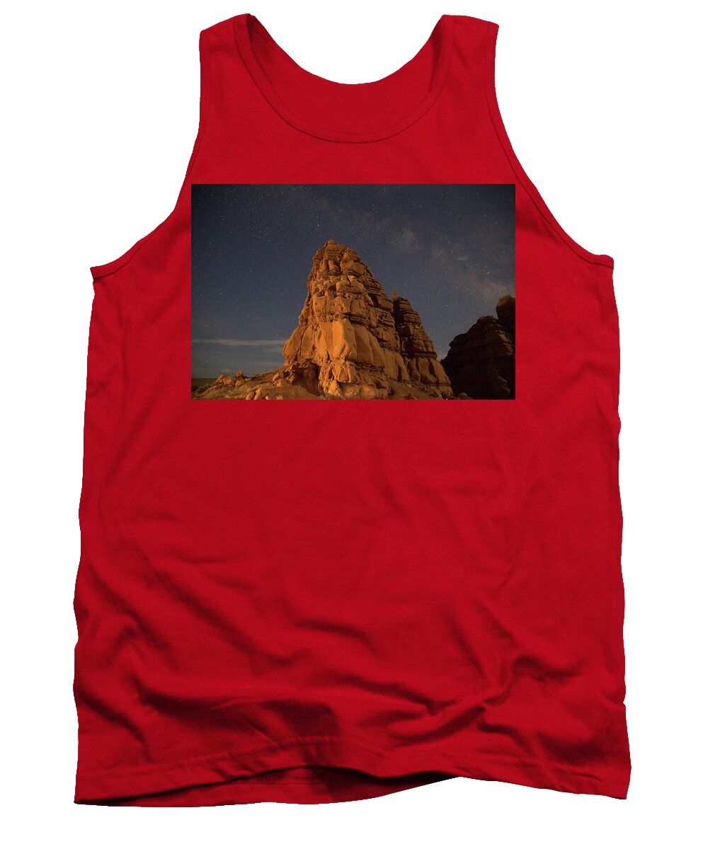 Galaxy Tank Top featuring the photograph Milky Way on the Rocks by Kyle Lee