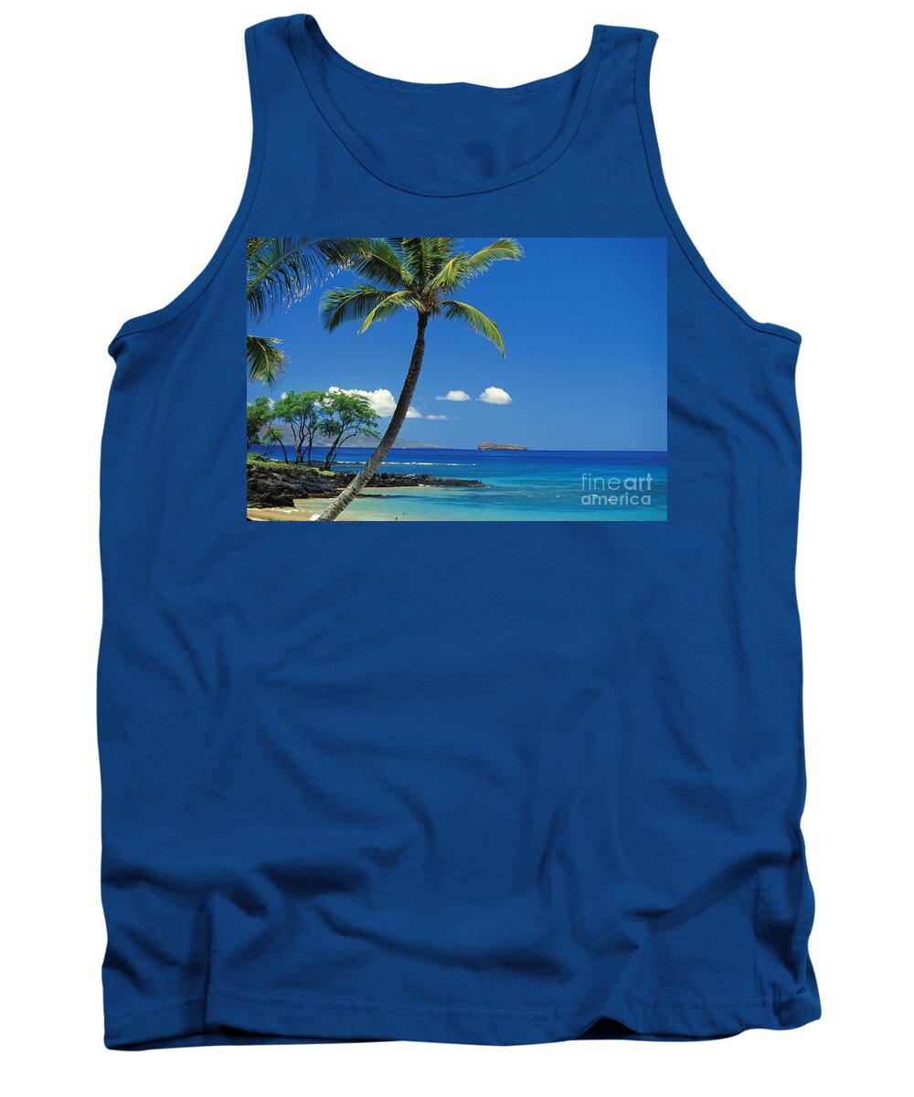 Beach Tank Top featuring the photograph Maui, View From Makena by Ron Dahlquist - Printscapes