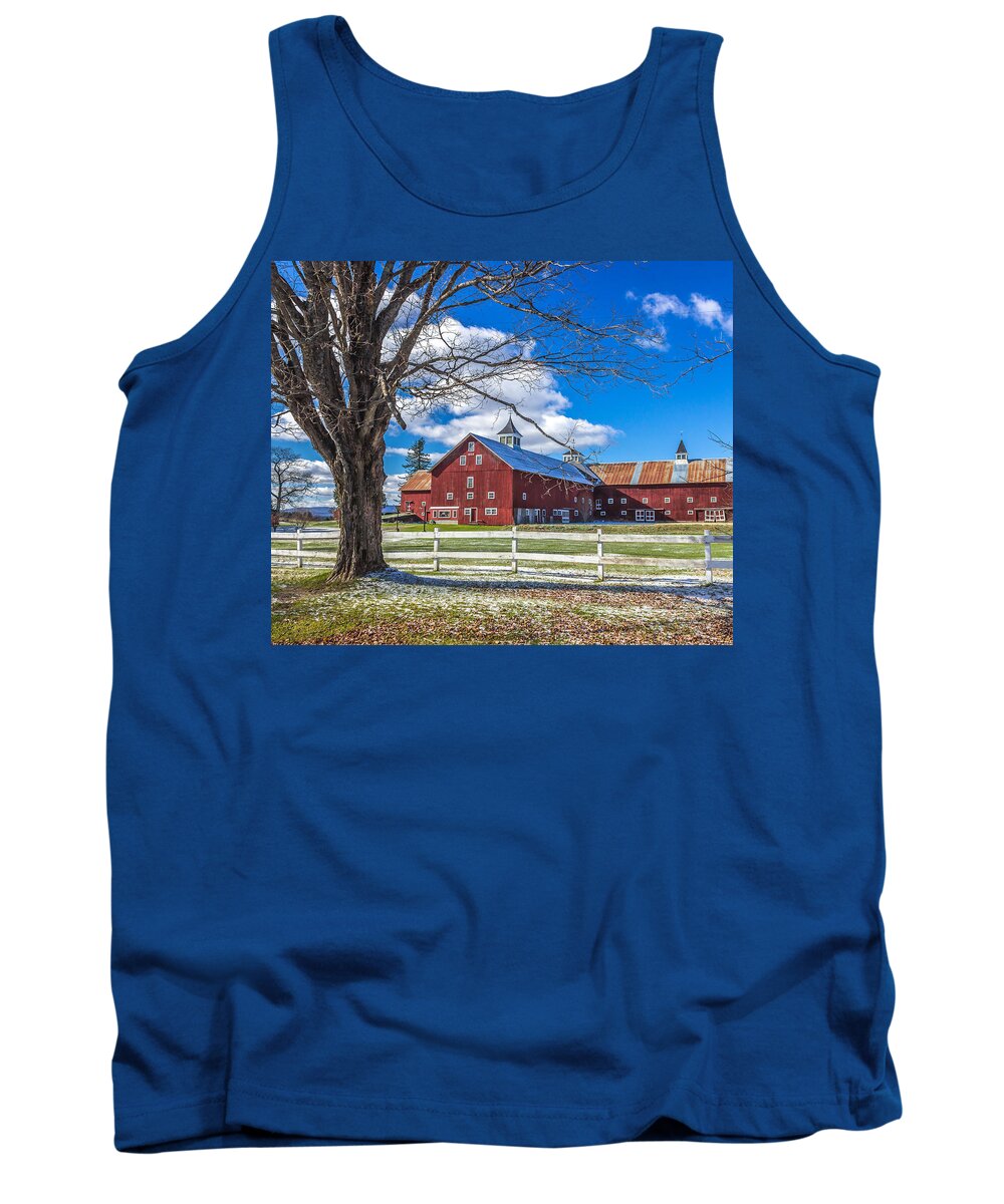 Barn Tank Top featuring the photograph Mountain View Barn by Tim Kirchoff