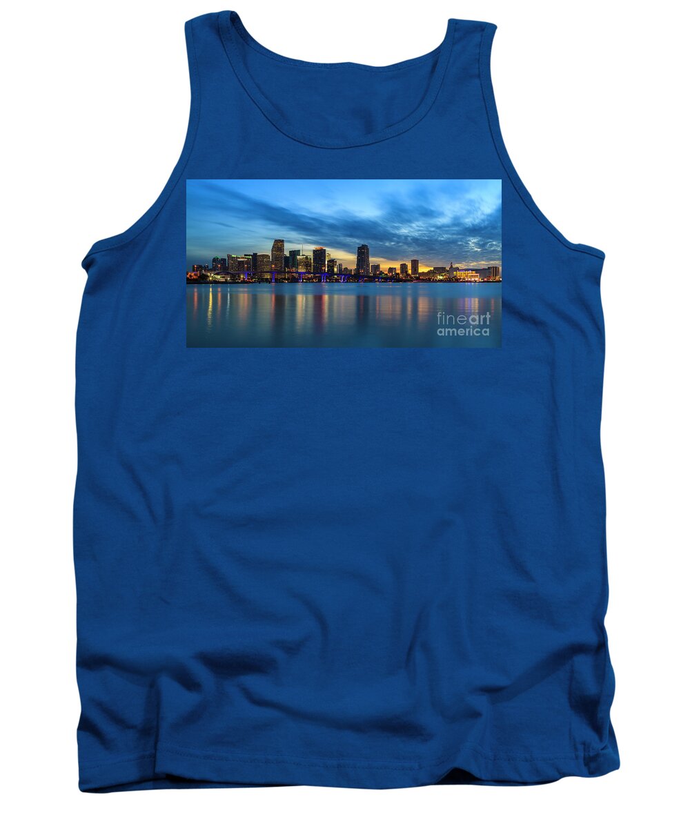 Biscayne Bay Tank Top featuring the photograph Miami Sunset Skyline by Raul Rodriguez