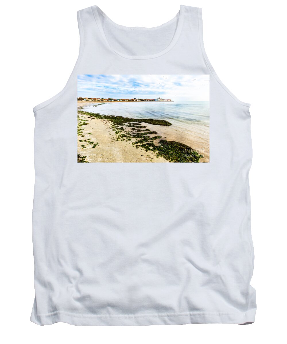 Friaul-julisch Venetien Tank Top featuring the photograph A Beautiful Day by Hannes Cmarits