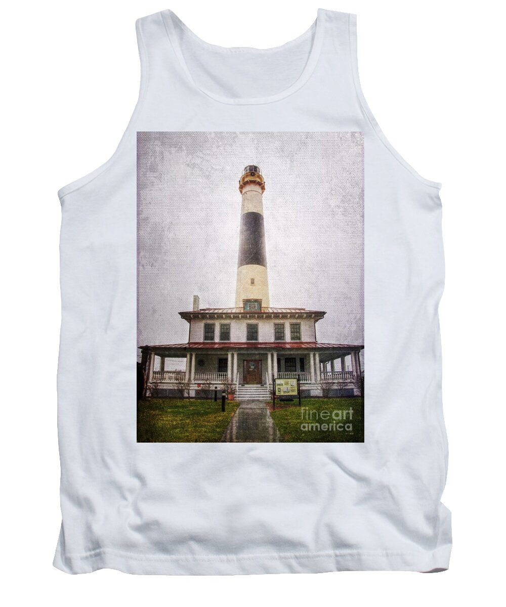 Absecon Tank Top featuring the photograph Absecon Lighthouse by Debra Fedchin