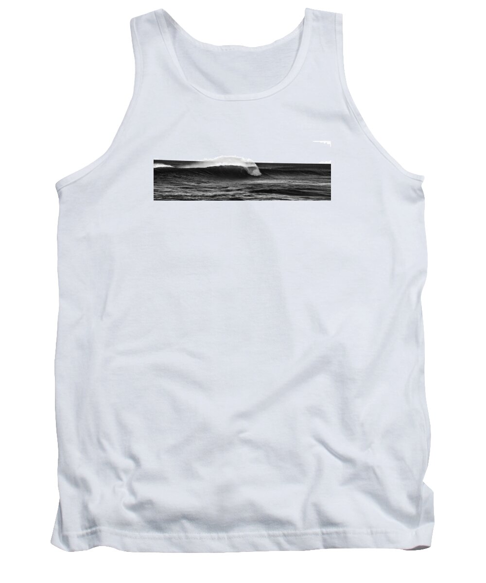 Climate Tank Top featuring the photograph Black and White Wave by Pelo Blanco Photo