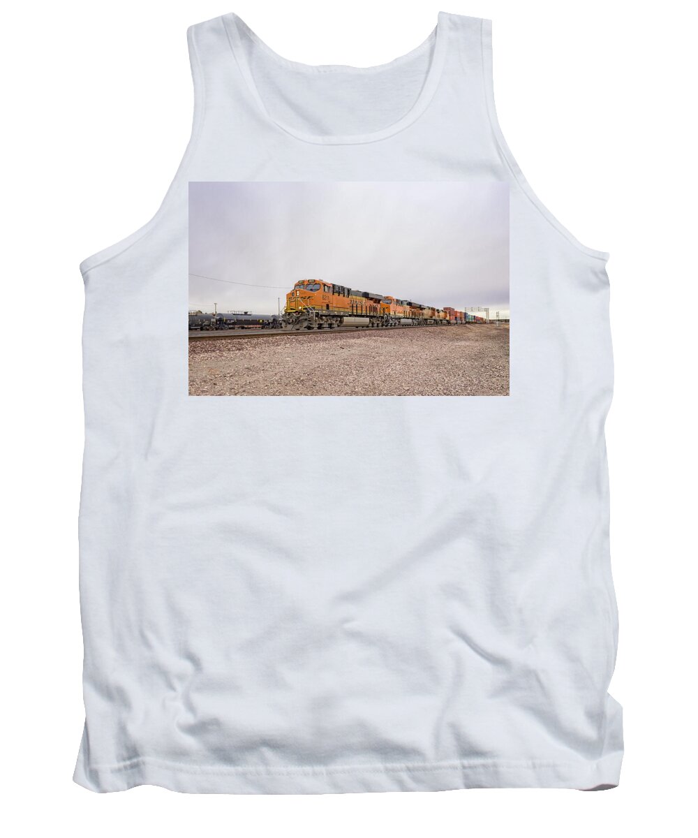 Bns8211 Tank Top featuring the photograph Bnsf8211 by Jim Thompson