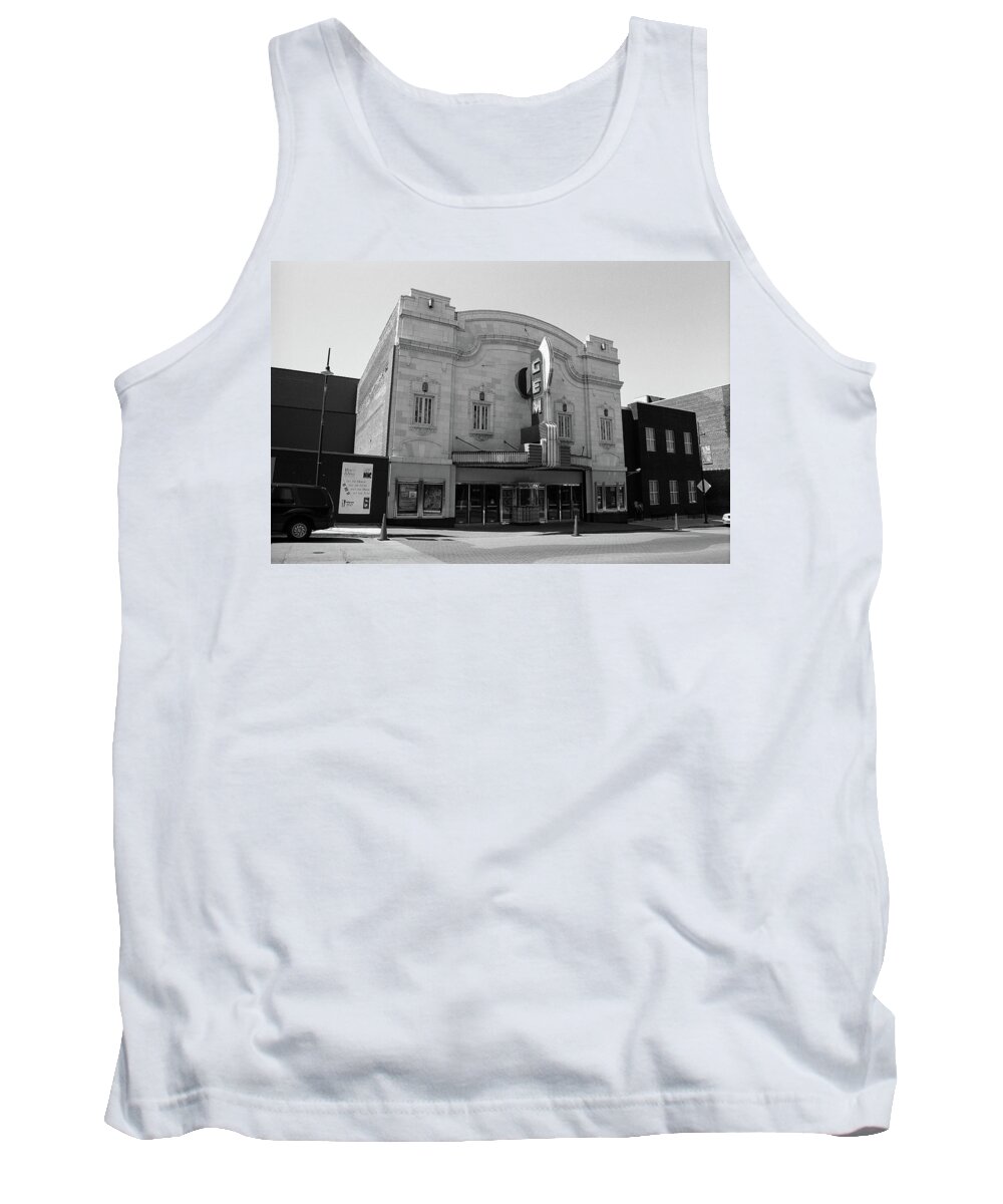 18th Tank Top featuring the photograph Kansas City - Gem Theater BW by Frank Romeo