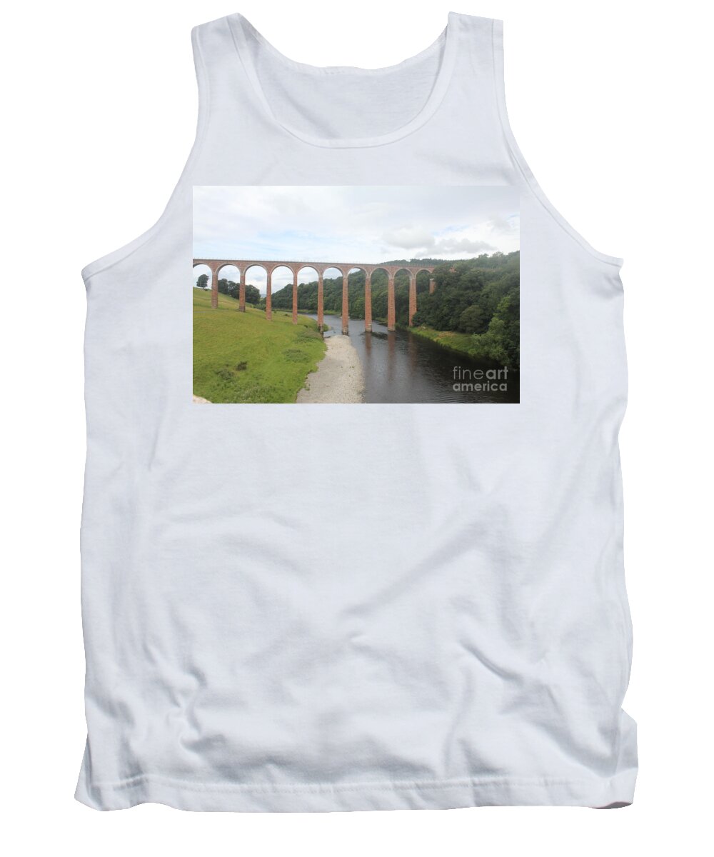 Viaduct Tank Top featuring the photograph Leaderfoot Viaduct by David Grant