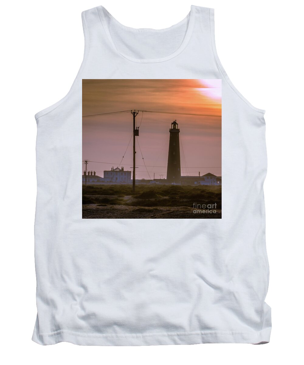  Pylon Tank Top featuring the photograph The Old Lighthouse, Dungeness Beach by Perry Rodriguez