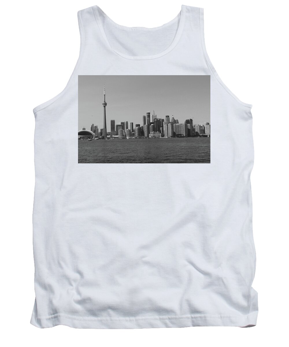 Toronto Tank Top featuring the photograph Toronto Cistyscape BW by Samantha Delory