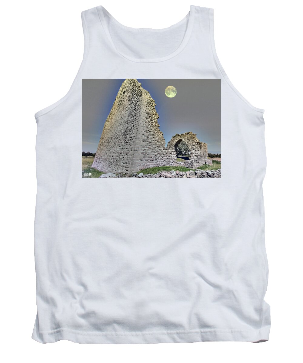 Full Moon Tank Top featuring the photograph Ruins of Graborg by Elaine Berger