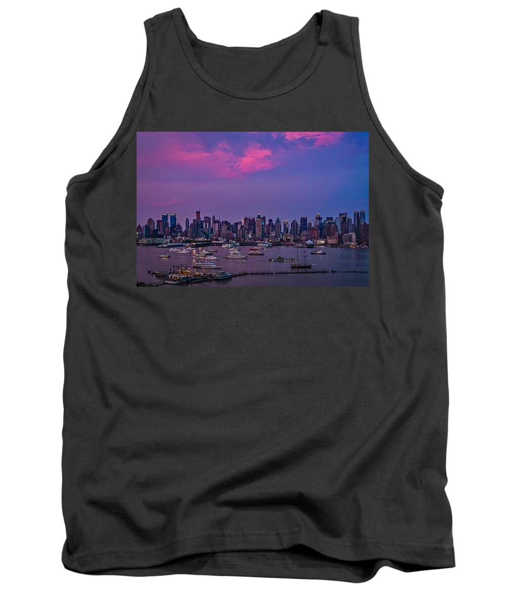 Manhattan Tank Top featuring the photograph A Spectacular New York City evening by Susan Candelario