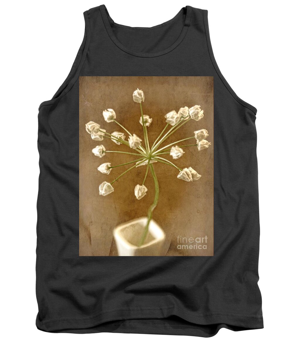 Seed Head Tank Top featuring the photograph Firecracker by Peggy Hughes