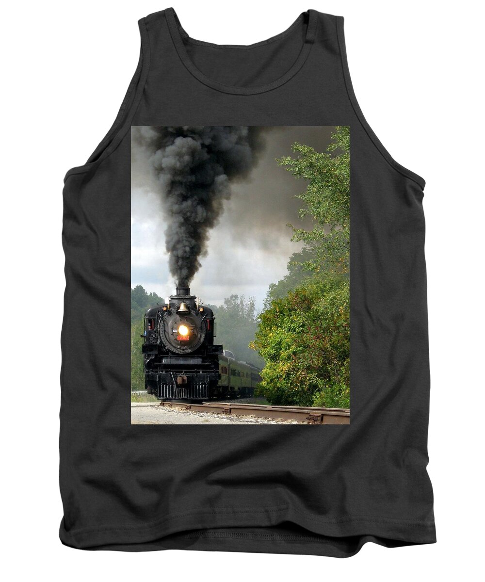 Train Tank Top featuring the photograph Steamin' in the Valley #2 by Carolyn Jacob