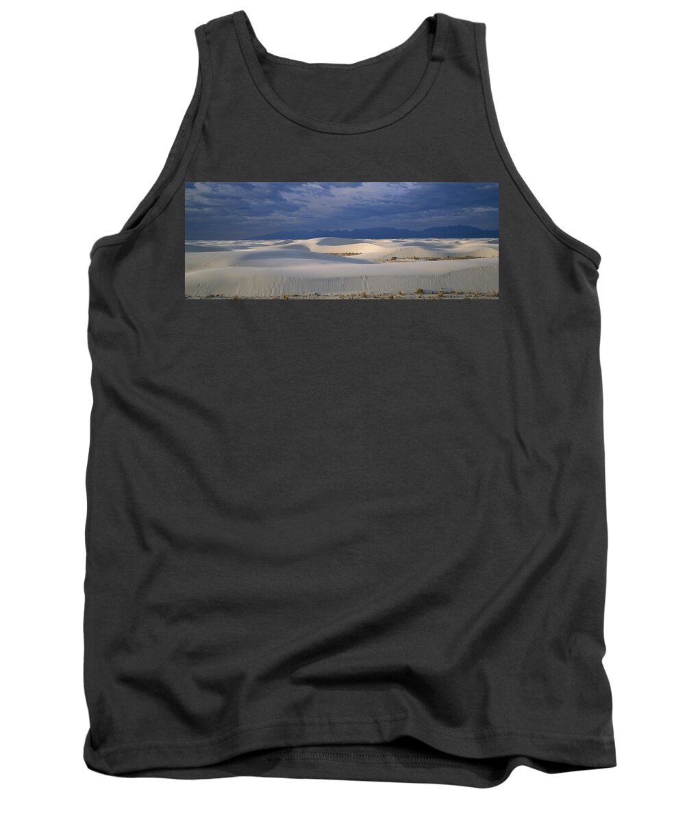 Feb0514 Tank Top featuring the photograph Soaptree Yucca In Gypsum Dunes White by Konrad Wothe