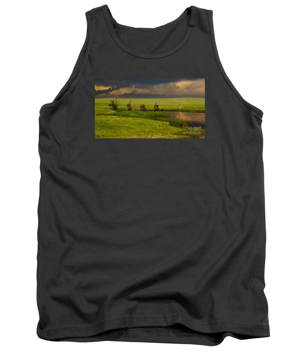 Barn Tank Top featuring the photograph Storm Crossing Prairie 1 by Robert Frederick