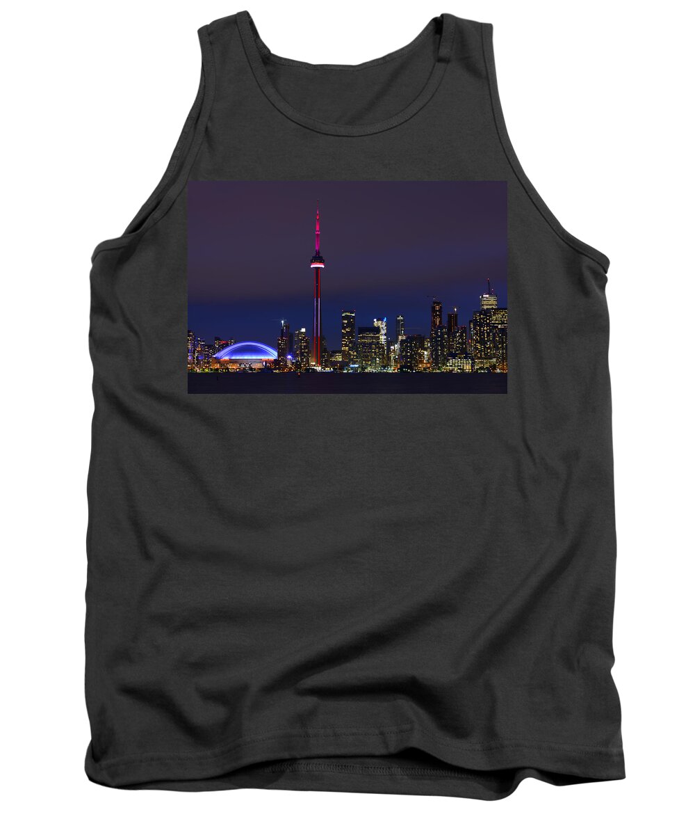 Toronto Tank Top featuring the photograph Toronto Skyline by Tony Beck