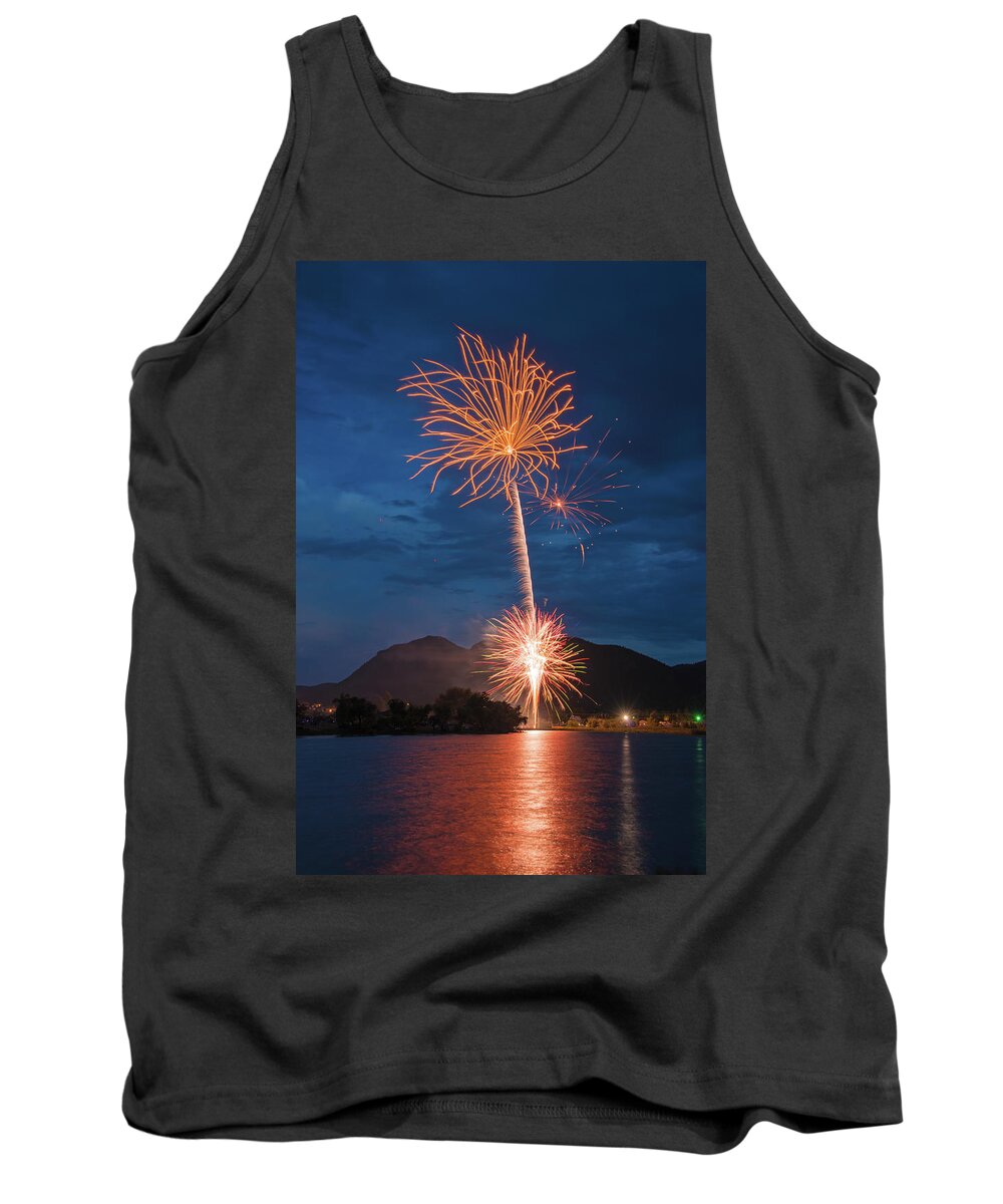 Fireworks Tank Top featuring the photograph A Prodigious Fulmination In Palmer Lake, Colorado by Bijan Pirnia