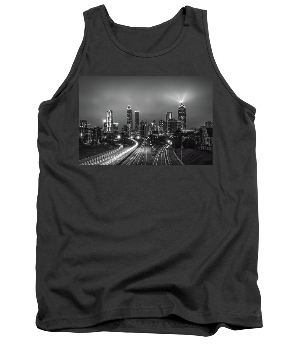 Cityscape Tank Top featuring the photograph Cityscape - Black and White - Atlanta GA - 1 by John Kirkland