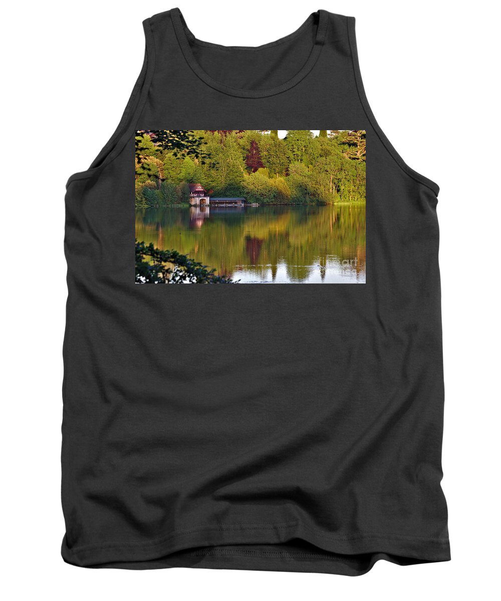 Blenheim Palace Tank Top featuring the photograph Blenheim Palace Boathouse 2 by Jeremy Hayden