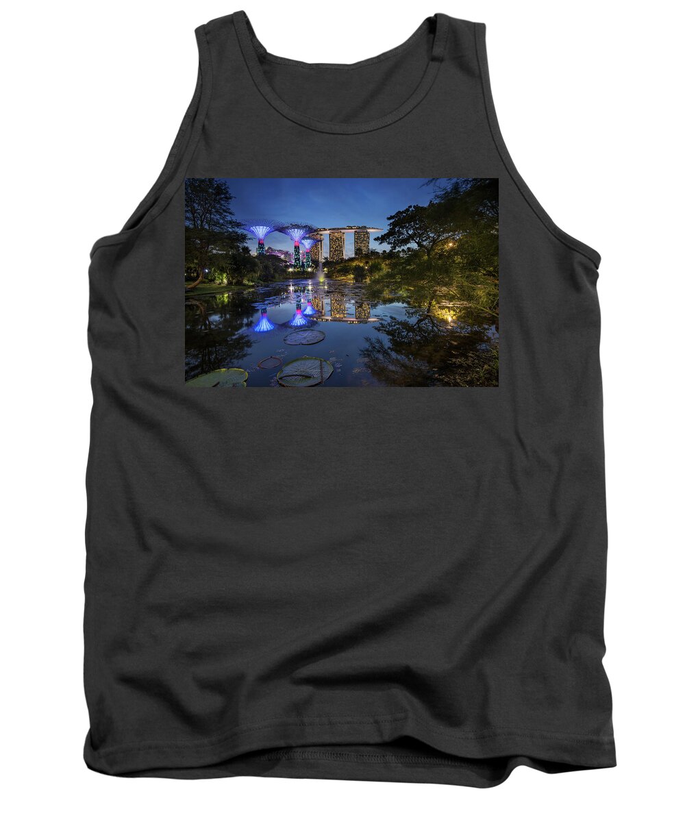 City Tank Top featuring the photograph Garden by the Bay, Singapore by Pradeep Raja Prints