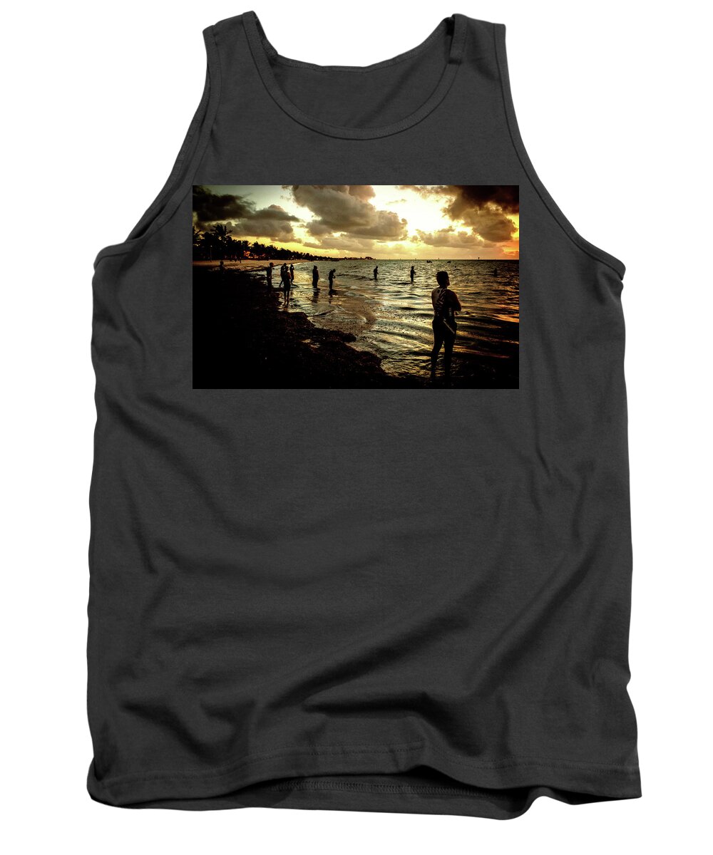 Landscape Tank Top featuring the photograph Ocean Thinker by Joe Shrader