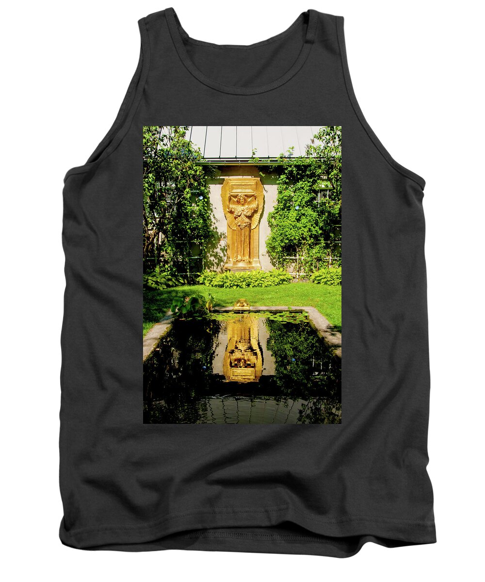 Cornish Tank Top featuring the photograph Reflecting Art by Greg Fortier